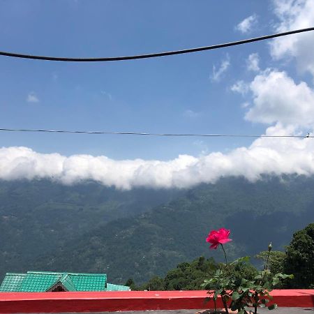 Raibas Homestay Darjeeling  Exterior photo